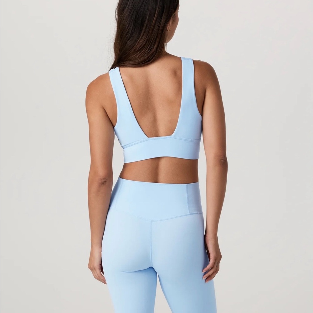 Vuori All the Feels Sports Bra - Picture 2 of 4